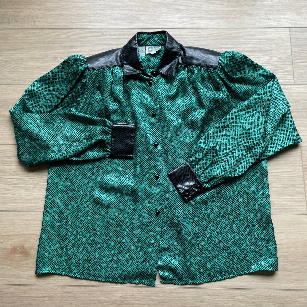 Anne Klein Vintage Green Black Geometric Blouse Faux Snakeskin Trim Size 12